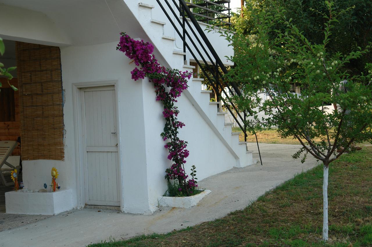Antheia'S House Villa Nea Skioni Buitenkant foto